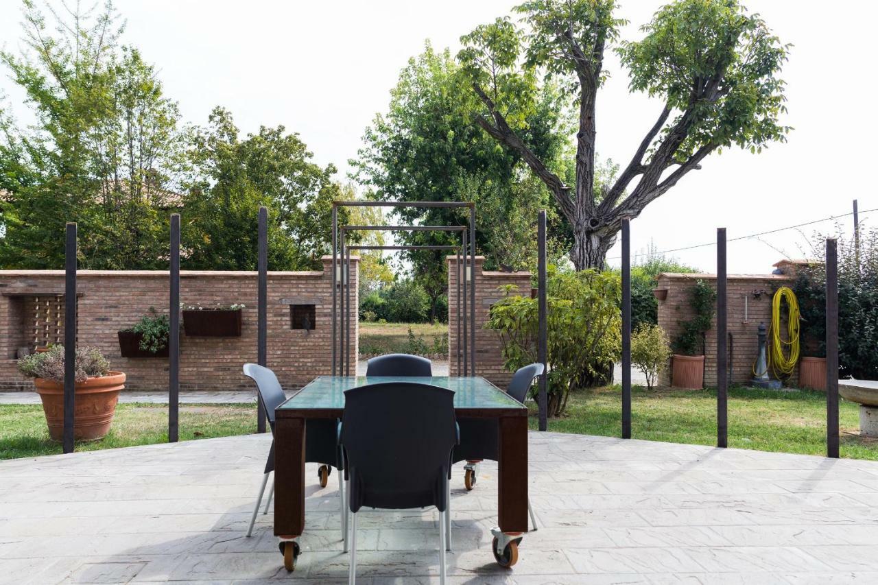 La Piccola Torre Bed and Breakfast Scandiano Exterior foto