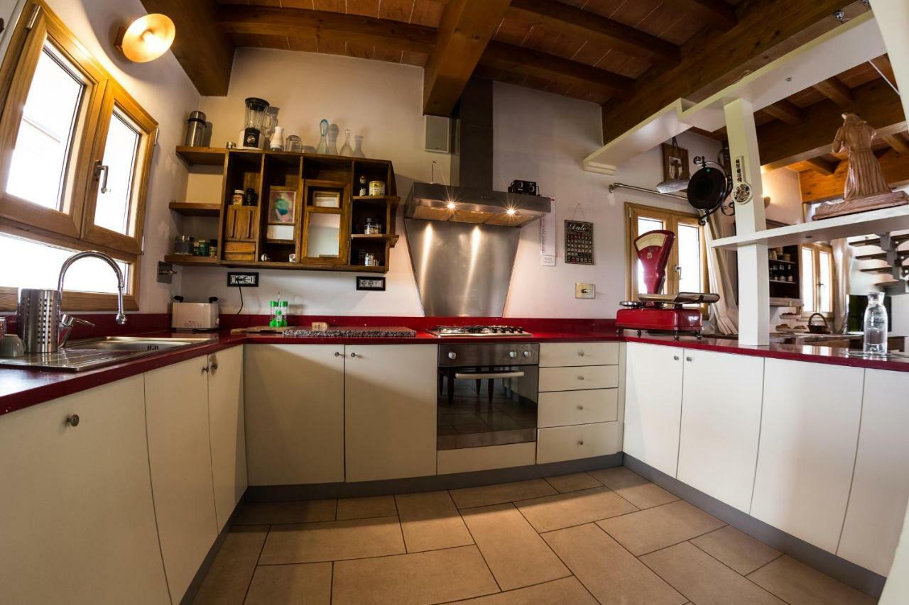 La Piccola Torre Bed and Breakfast Scandiano Exterior foto