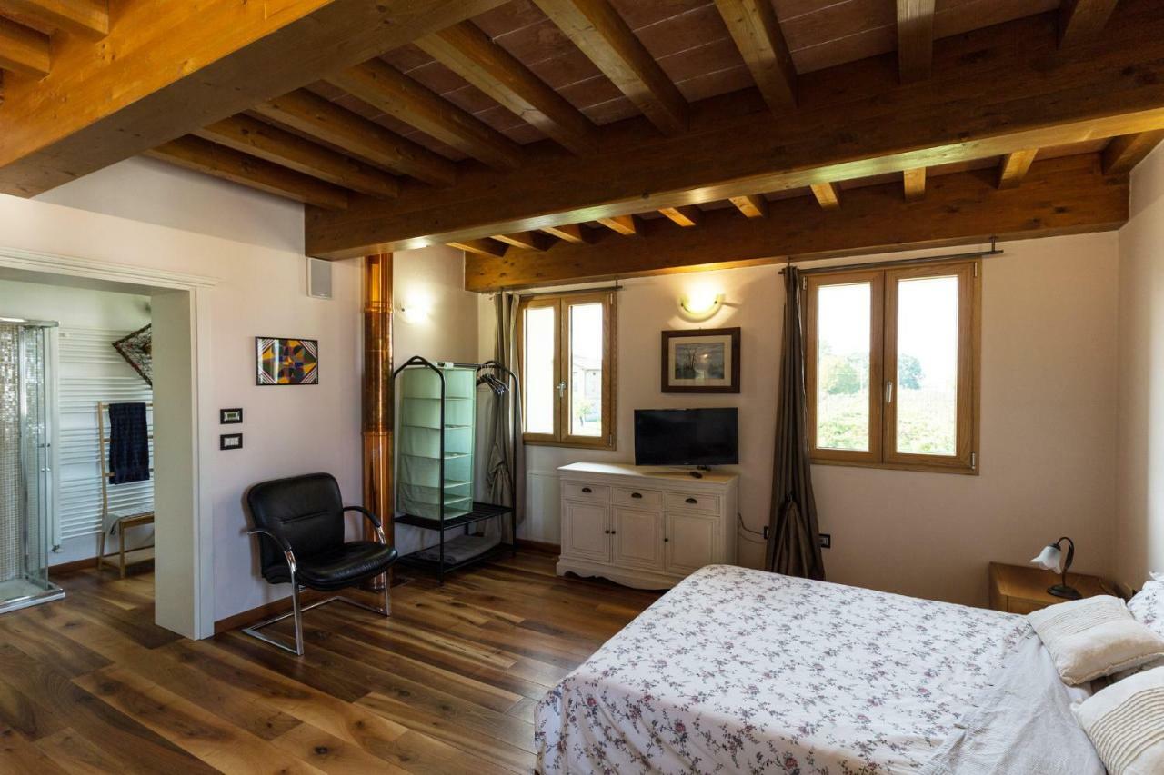 La Piccola Torre Bed and Breakfast Scandiano Exterior foto